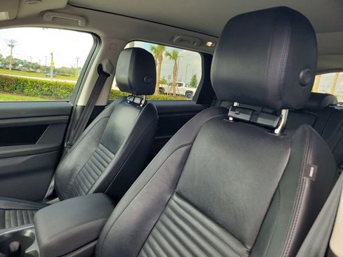 Used 2023 Land Rover Discovery Sport S AWD/4WD image 20