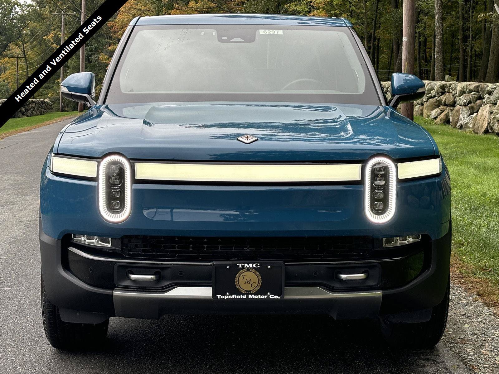 Used 2022 Rivian R1T Adventure AWD/4WD image 3