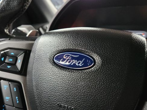 Used 2017 Ford F150 Raptor w/ Equipment Group 802A Luxury image 30