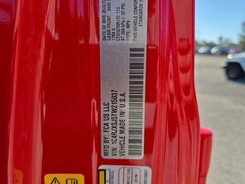 New 2026 Jeep Wrangler Unlimited Rubicon 392 w/ Quick Order Package 27X Moab AWD/4WD image 30