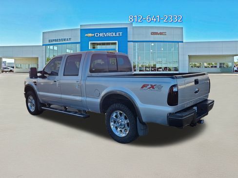 Used 2008 Ford F250 FX4 image 5