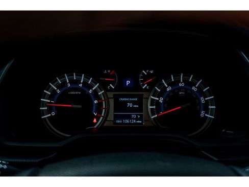 Used 2018 Toyota 4Runner TRD Off-Road Premium AWD/4WD image 23