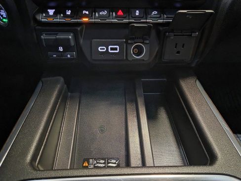 Used 2020 Chevrolet Silverado 2500 High Country w/ Z71 Off-Road Package image 53