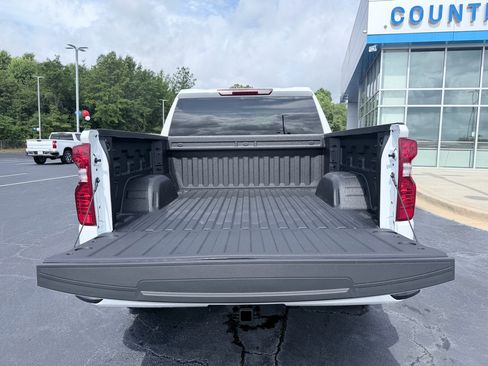 New 2026 Chevrolet Silverado 1500 Custom AWD/4WD image 9