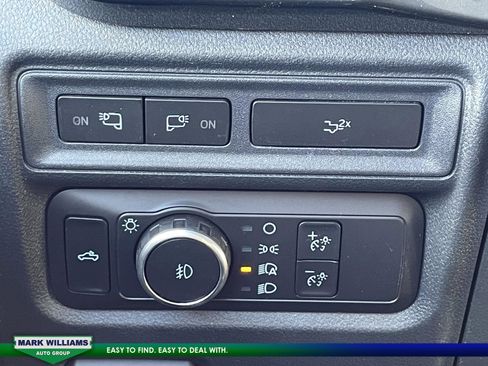 Certified 2022 Ford F150 XLT w/ Equipment Group 302A High image 28