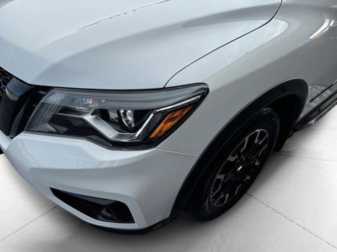 Used 2020 Nissan Pathfinder SL image 13