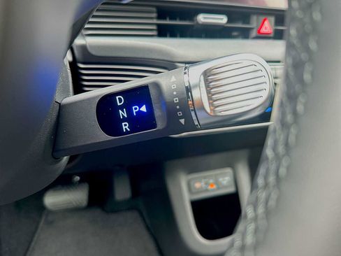 New 2026 Hyundai Ioniq 5 SE image 21