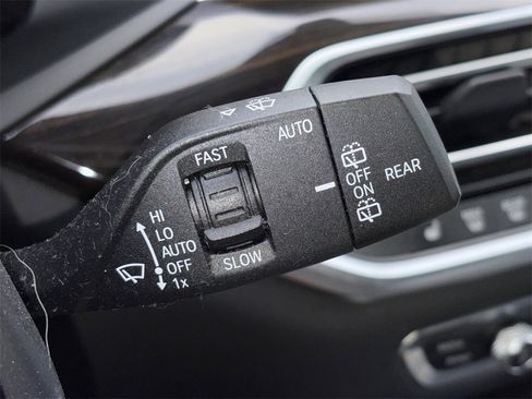 Used 2019 BMW X5 xDrive40i w/ Convenience Package image 10