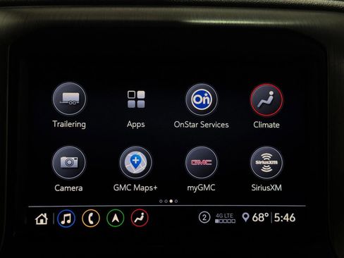 Used 2020 GMC Sierra 2500 Denali w/ Denali Ultimate Package AWD/4WD image 11