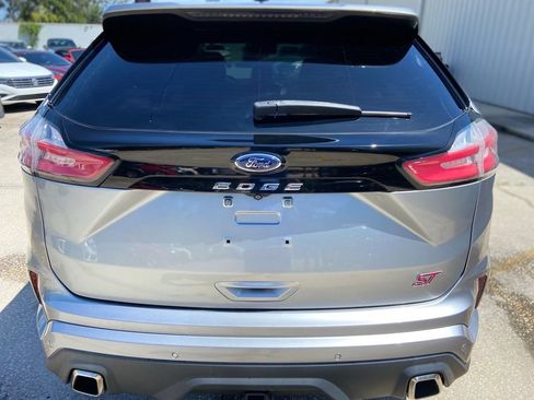 Used 2022 Ford Edge ST w/ Equipment Group 401A AWD/4WD image 4
