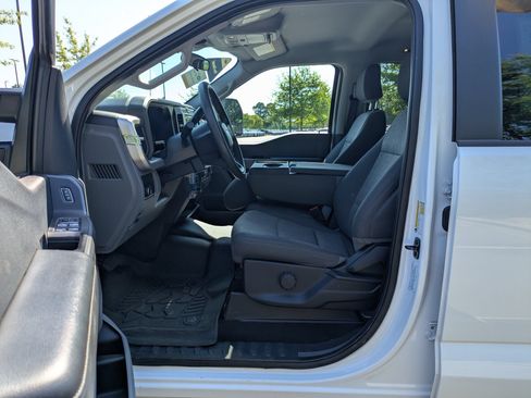 Used 2025 Ford F250 XL w/ STX Appearance Package AWD/4WD image 13