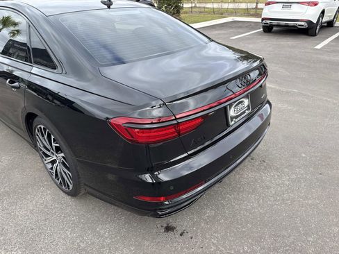 Used 2021 Audi A8 L 4.0T w/ Executive Plus Package image 11