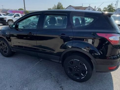Used 2017 Ford Escape S FWD image 8