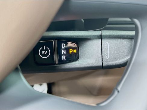 New 2026 Kia EV9 GT-Line image 17