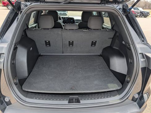 Used 2025 Chevrolet Equinox LT image 15