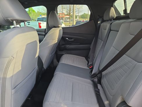 Used 2022 Hyundai Santa Cruz SEL w/ Activity Package FWD image 13