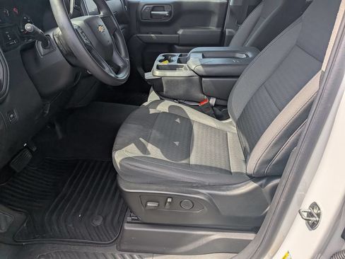 Used 2022 Chevrolet Silverado 1500 Custom RWD image 12