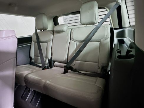 Used 2025 Ford Expedition Max Active AWD/4WD image 28