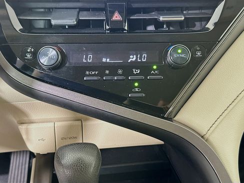 Used 2023 Toyota Camry LE image 22