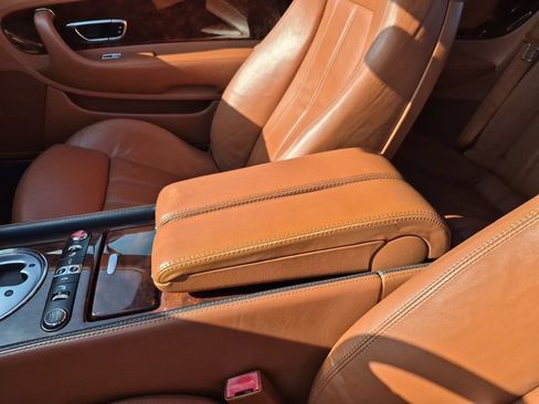 Used 2007 Bentley Continental GTC AWD/4WD image 32