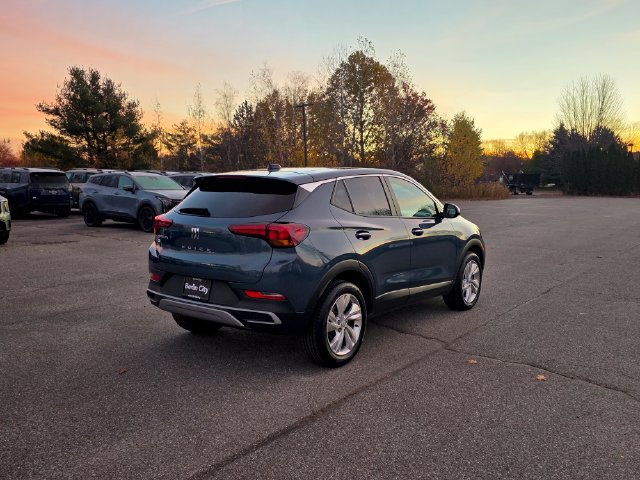 Used 2024 Buick Encore GX Preferred w/ Comfort Package AWD/4WD image 8
