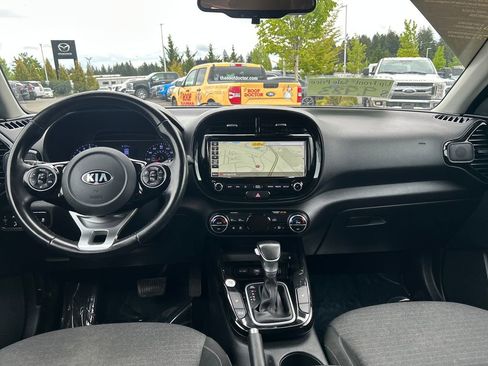 Used 2020 Kia Soul EX FWD image 6