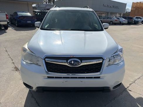 Used 2014 Subaru Forester 2.5i Premium w/ All-Weather Package image 3