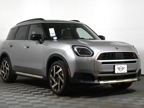 Used 2025 MINI Cooper Countryman S image 9
