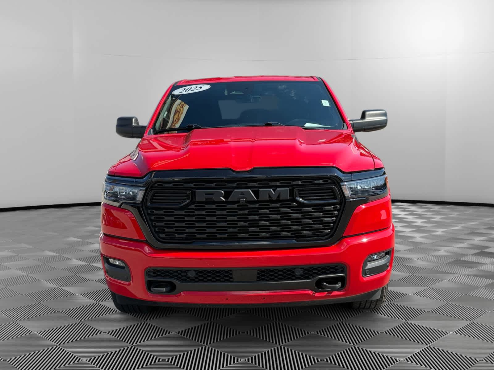 Used 2025 RAM 1500 Tradesman w/ Night Edition AWD/4WD image 8