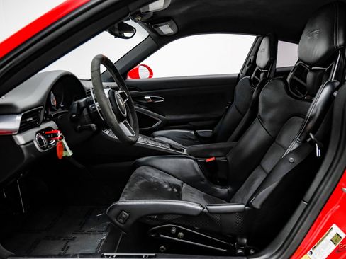 Used 2015 Porsche 911 GT3 image 37