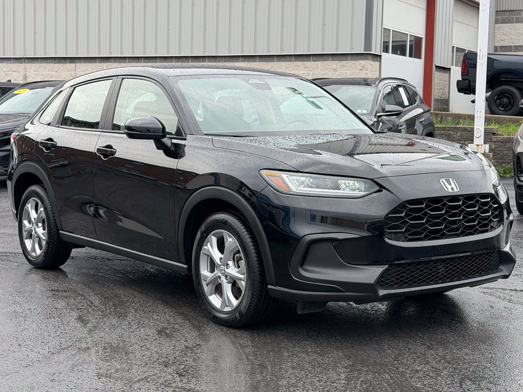 Certified 2023 Honda HR-V LX image 1