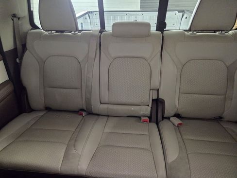 Used 2021 RAM 1500 Laramie RWD image 23