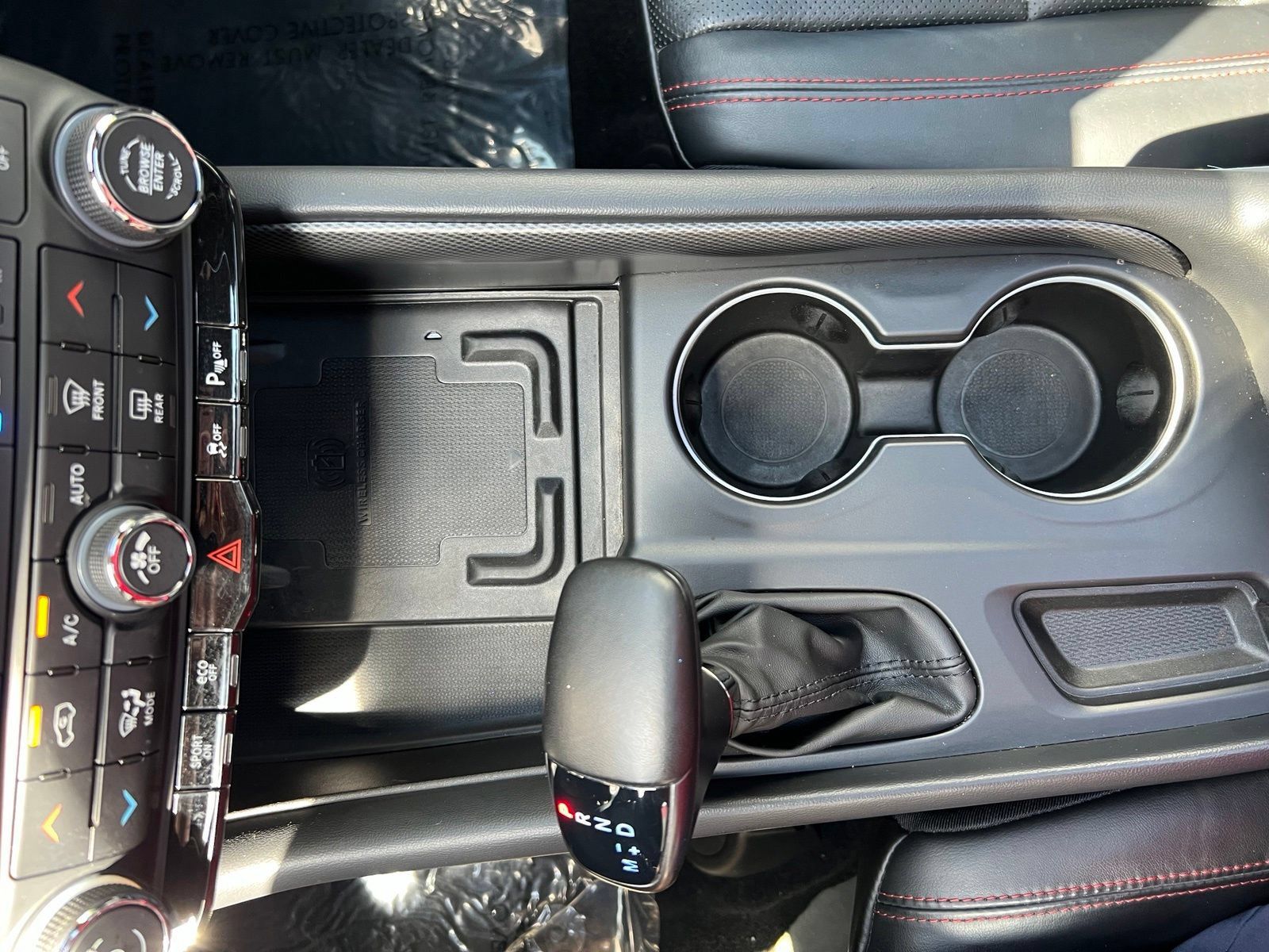 Used 2023 Dodge Durango R/T RWD image 45