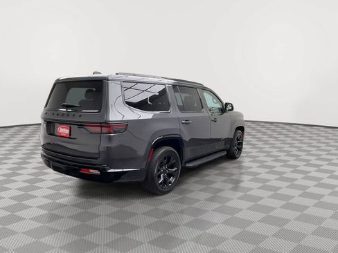Used 2024 Jeep Wagoneer Series II AWD/4WD image 40