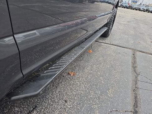 Used 2018 Ford F150 XLT w/ XTR Package image 32