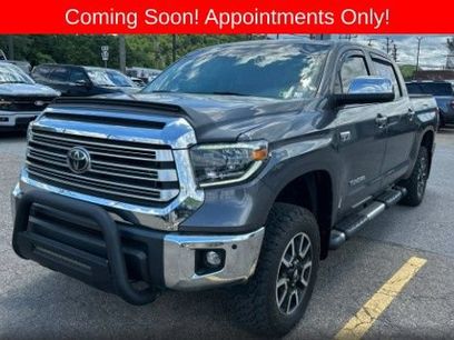 Used 2020 Toyota Tundra Limited w/ Limited Premium Package
