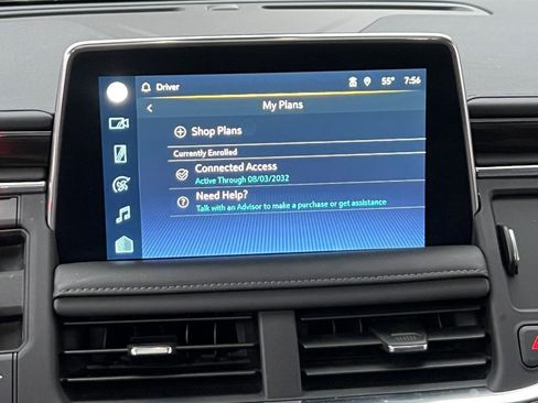 Used 2022 Chevrolet Suburban LT w/ LT Signature Package image 23