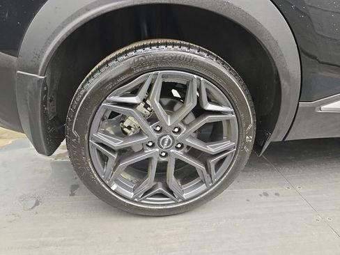 Used 2025 Nissan Kicks SR image 20