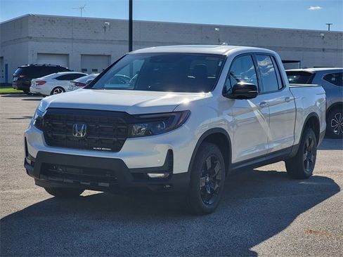 New 2026 Honda Ridgeline Black Edition image 2