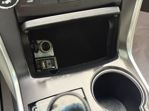 Used 2016 Toyota Camry LE FWD image 23