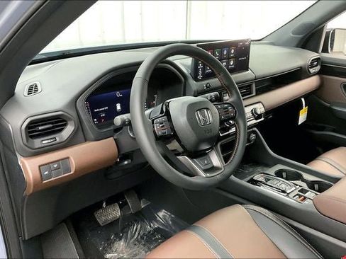 New 2026 Honda Pilot TrailSport image 8