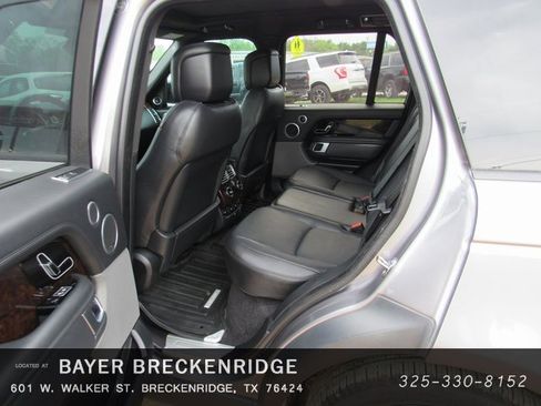 Used 2020 Land Rover Range Rover HSE image 11