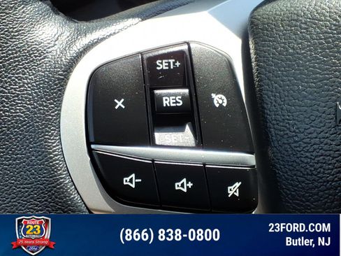 Certified 2022 Ford Explorer XLT AWD/4WD image 13