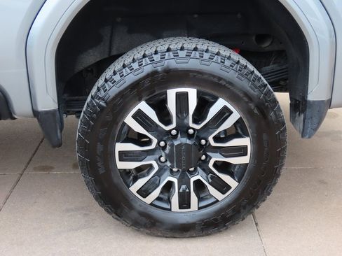 Used 2024 GMC Sierra 2500 Denali Ultimate image 42