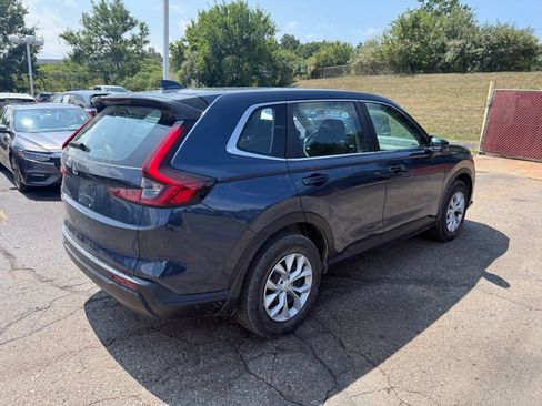 Certified 2024 Honda CR-V LX image 3