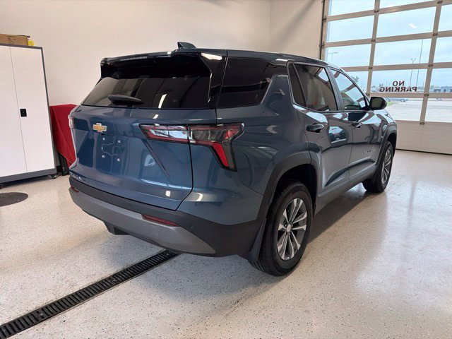 New 2027 Chevrolet Equinox LT AWD/4WD image 8