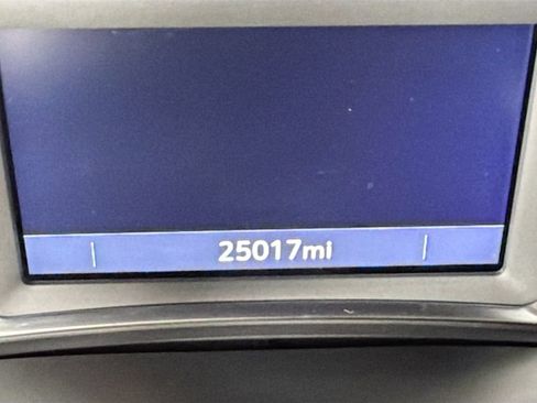 Used 2024 Chevrolet Traverse RS w/ LPO, Floor Liner Package AWD/4WD image 14
