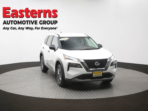 Used 2023 Nissan Rogue S AWD/4WD image 51