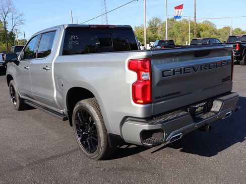 New 2026 Chevrolet Silverado 1500 High Country w/ Technology Package AWD/4WD image 3