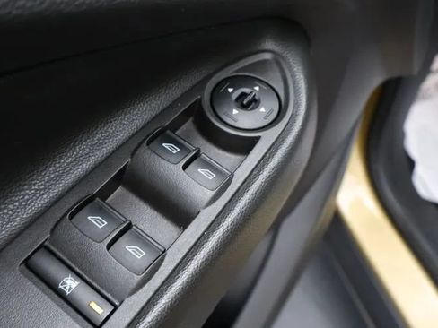 Used 2014 Ford Escape SE w/ Equipment Group 201A AWD/4WD image 21